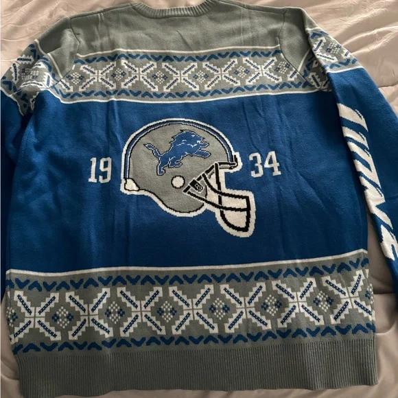 Detroit Lions Sweater NWOT XL - Picture 2 of 3